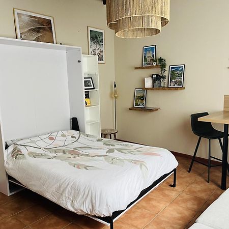 Logement, Plein Centre Du Village De Verzy Esterno foto